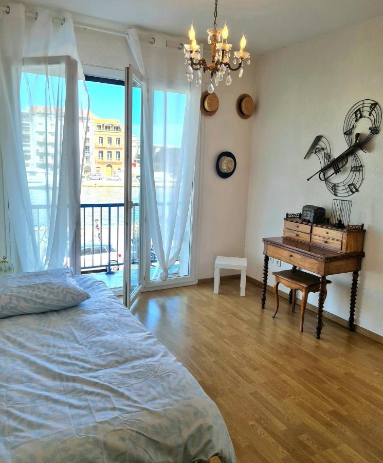 Grand Appartement 109M2 Vue Sur Quai Centre Ville,Wifi แซ็ต ภายนอก รูปภาพ